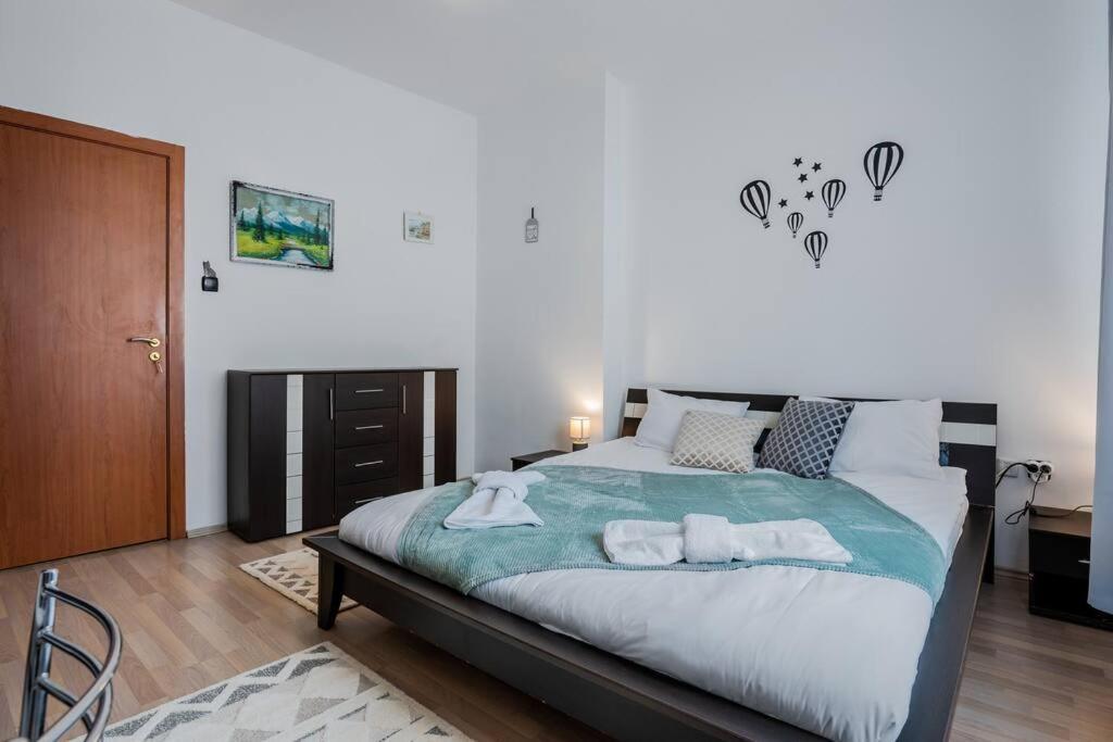 Spacious 3Bd Central Apartment 索菲亞 外观 照片
